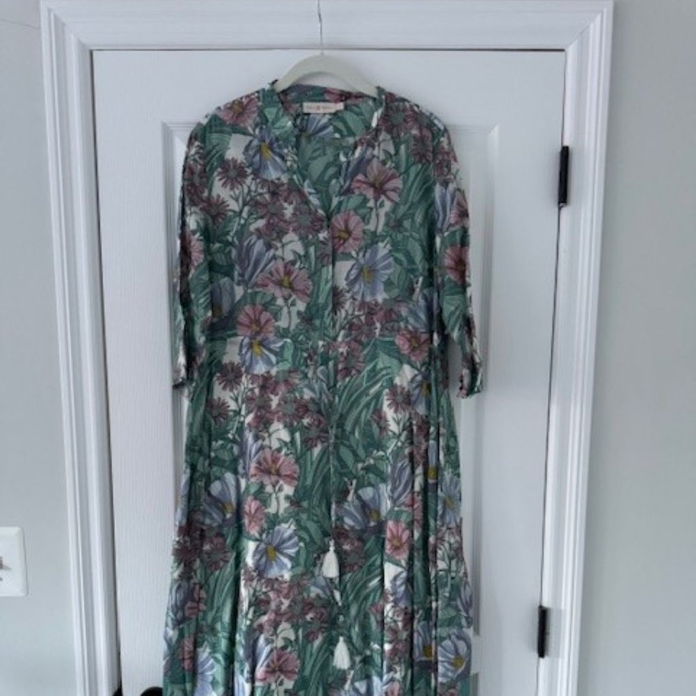 Tory Burch Size LARGE Floral Caftan